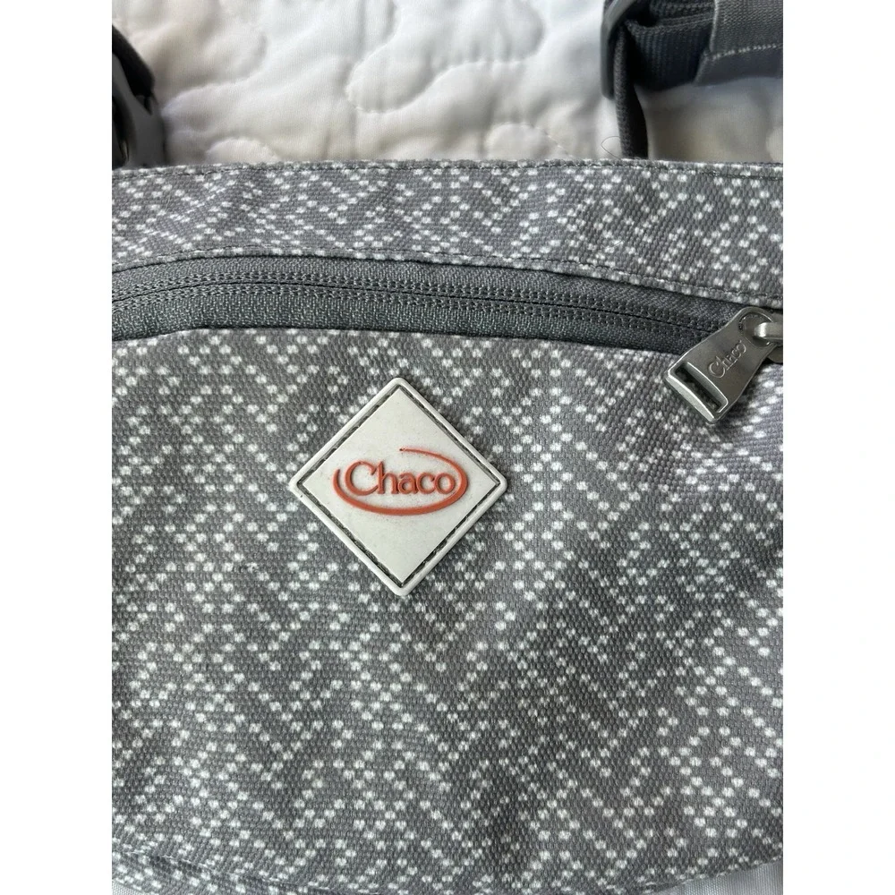 Chaco Waist‎ Fanny Pack Gray White